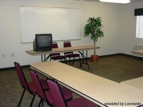 Travelodge By Wyndham Alpine Business photo